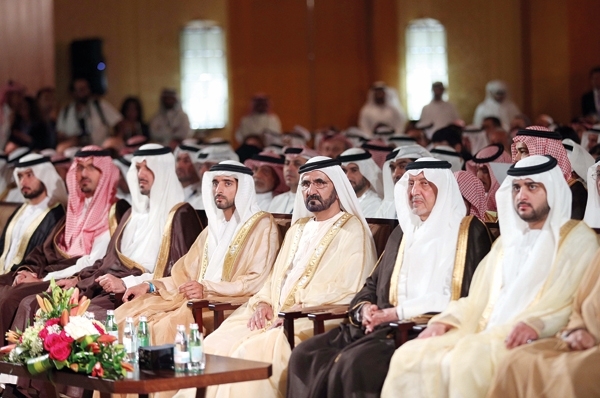 محمد بن راشد يحضر الجلسة الافتتاحية لمؤتمر 'مؤسسة الفكر العربي' الثاني عشر