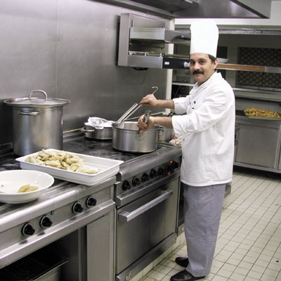 الشيفات موقوفون في رمضان...