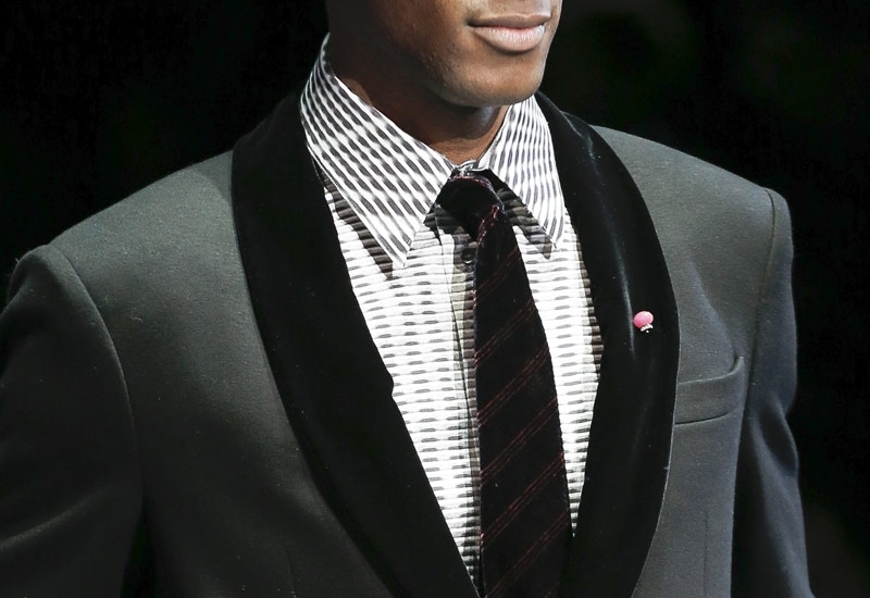 كيف تختار شكل الكتفين