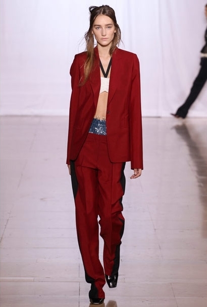 Maison Martin Margiela من عروض باريس لربيع وصيف <strong>2014</strong>