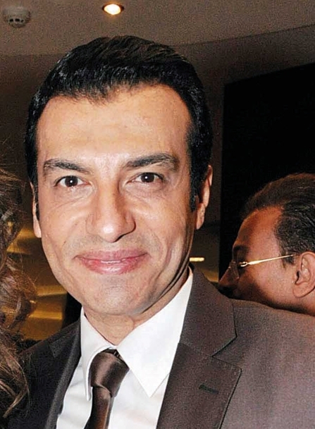 إيهاب توفيق: من أجل مصر أصبح 30 رقمي المفضل