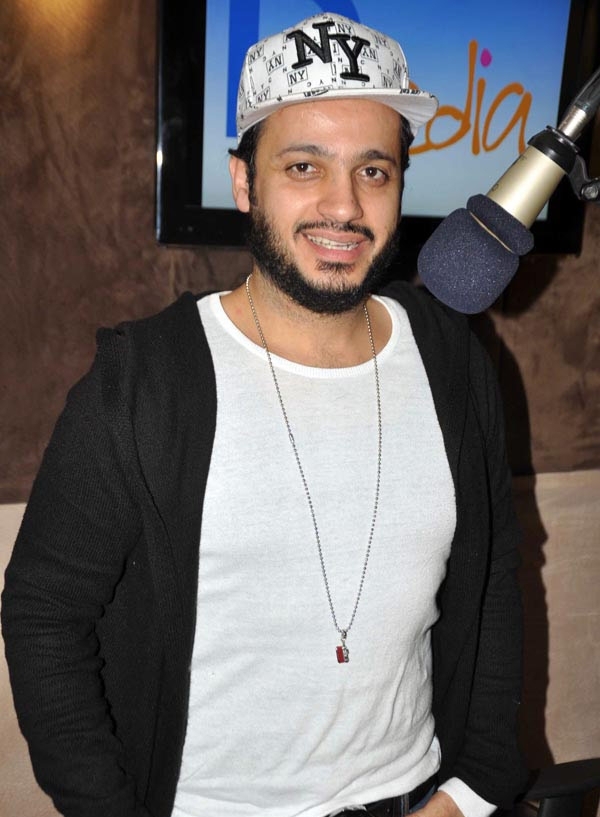  في البرنامج