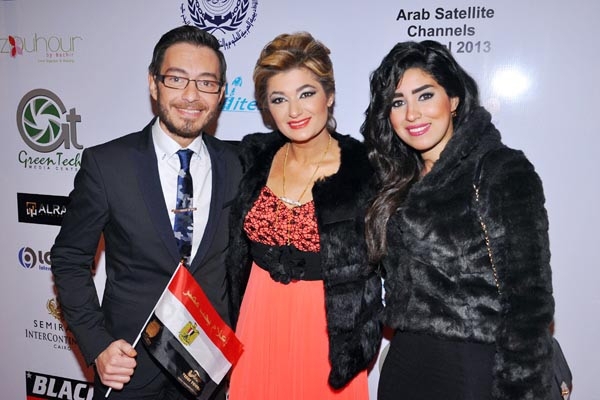 آيتن عامر وأحمد زاهر وزوجته