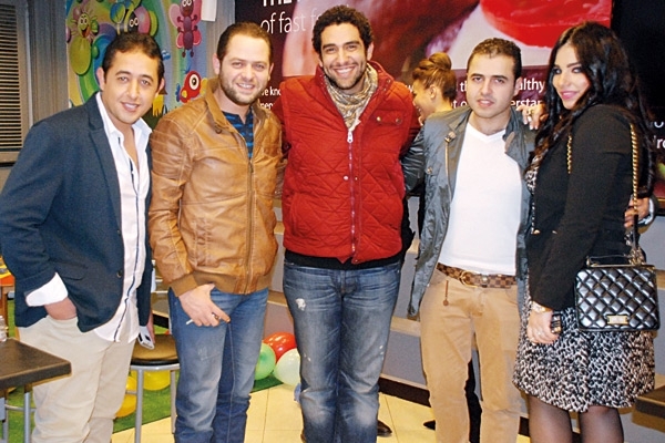 مروة وزوجها محمد علام ونادر وأحمد وكيلاني