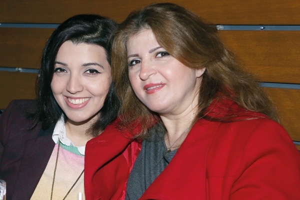 هناء الحج وابنتها روان