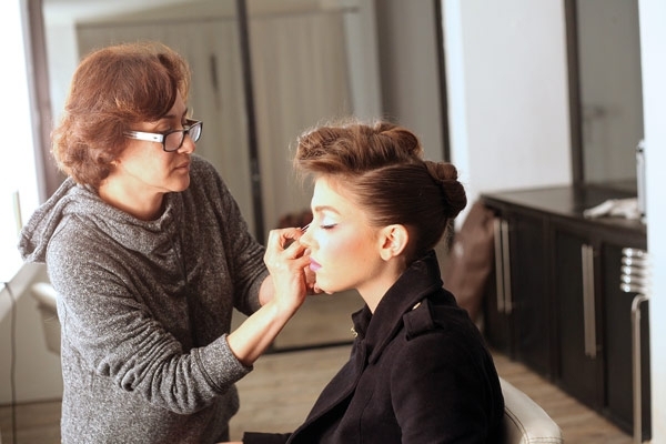 في الكواليس Behind The Scenes