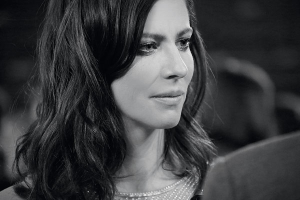 آنا موغلاليس