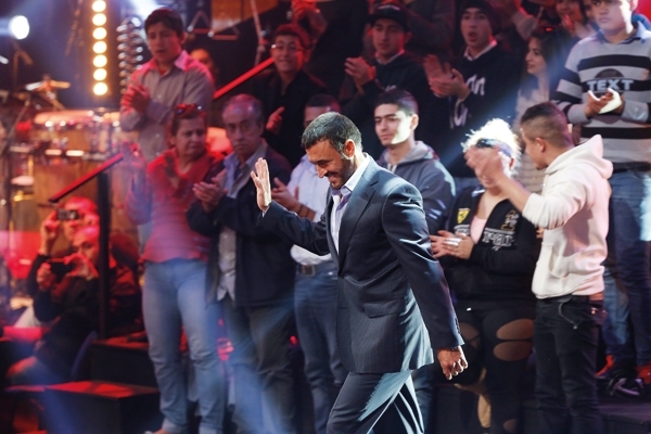 كاظم الساهر: عامر يفتعل المقالب وصوته من الأصوات الرائعة