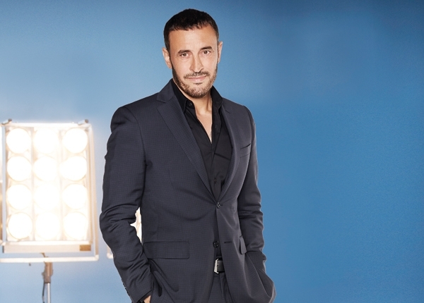 قيصر الغناء العربي كاظم الساهر: أودّ أن يغني كاظم الساهر من قصائدي...