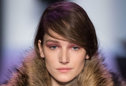 ماكياج سريع لفتاة واقعيّة