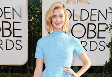 الياقة العالية، تمنحك طلّة أنيقة وراقية