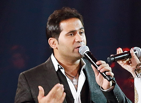 ما علاقة وزن أحمد حسين باللقب؟!