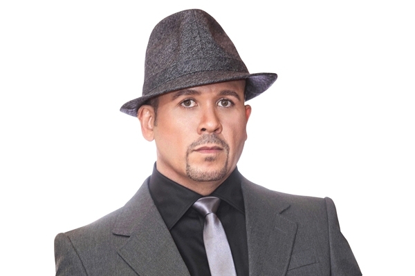 هشام عباس: لا أخشى تقديم برنامج على الهواء