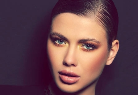 <strong>4</strong> طلات من وحي الشمس