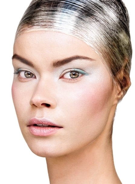 ألوان فاتحة طبيعية 