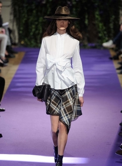 مجموعة Alexis Mabille من باريس