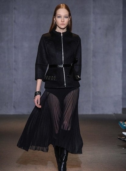 عرض Andrew Gn من باريس