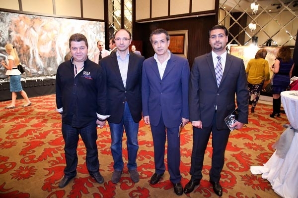 د. فادي والنجم السوري عدنان ابو الشامات ومخلص نحاس وسليم الذهبي 