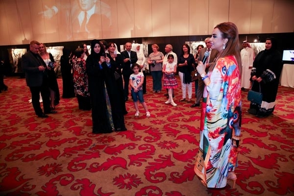 بروين حبيب تقدم المعرض وتتحدث عن نزار قباني