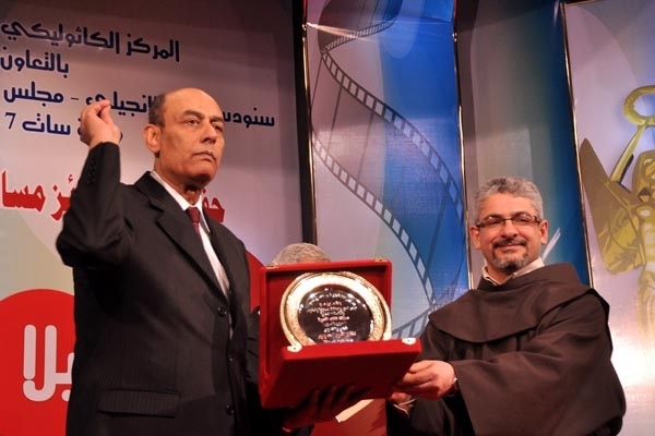 أحمد بدير أثناء تكريمه