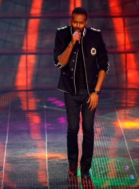 الإسم: نايل<br />الجنسية: سوداني<br /><br />فريق شيرين