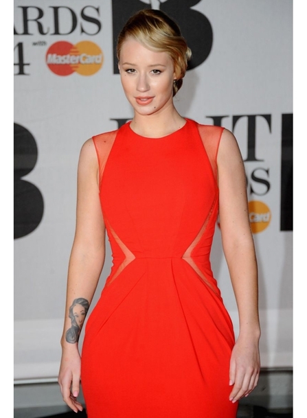 إيجي أزاليا