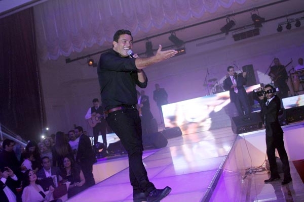 عمرو دياب على المسرح