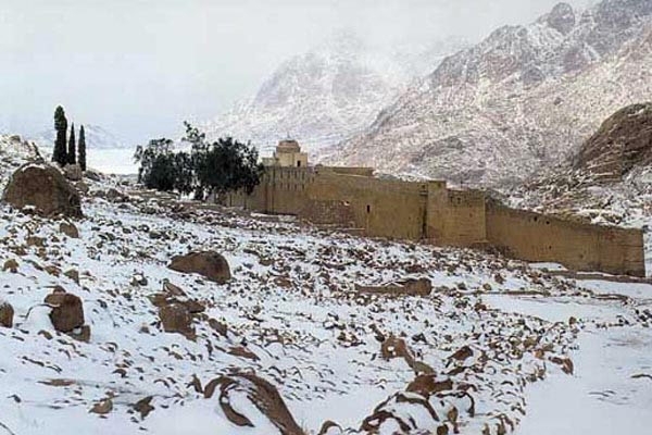 مشهد لجبال سانت كاترين