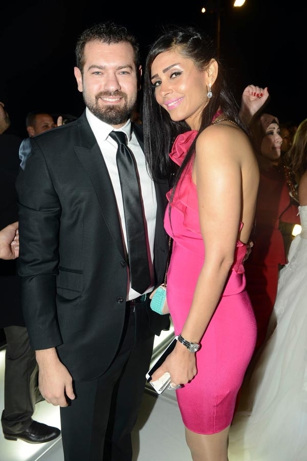 ساندي وعمرو يوسف