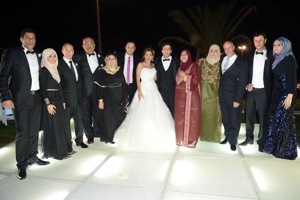 إياد نصار وشيماء وأسرتاهما