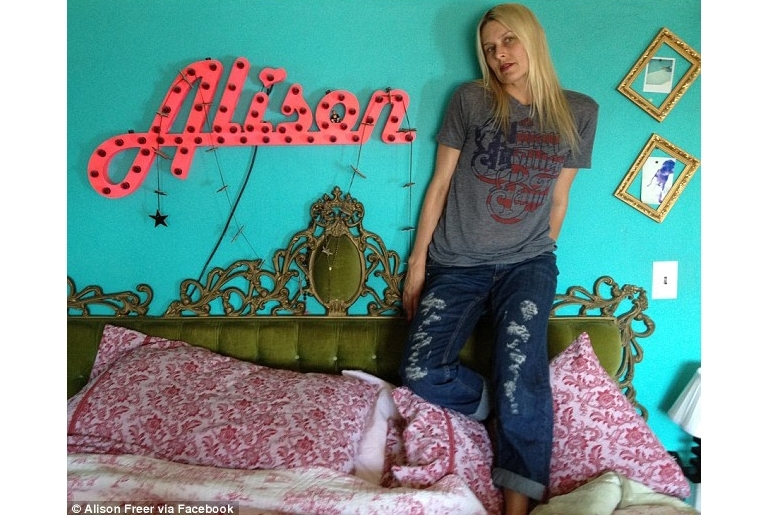 غسل الشعر بالبلسم قبل الشامبو؟ اكتشاف سيغيّر حياتكم