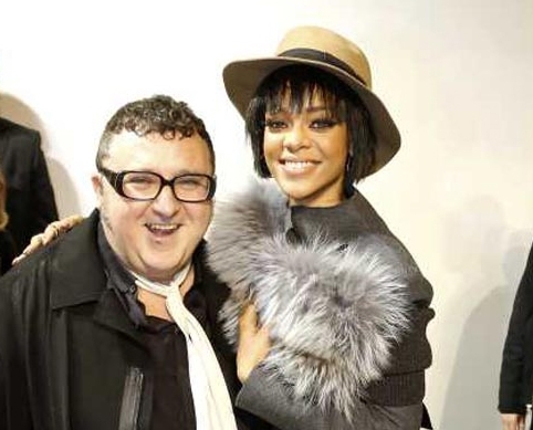 عرض مجموعة الأزياء الجاهزة لدار Lanvin لخريف وشتاء<strong  dir='ltr'> 2014</strong>