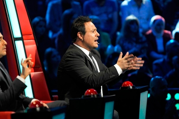 عاصي الحلاني: هذا ما أخذته مني هالا...