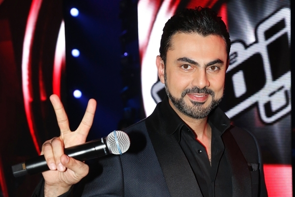 لماذا كان سيرتدي محمد كريم 'البيجاما' في العرض المباشر الثاني من the Voice؟