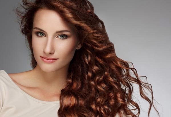 تموجات جذابة، من أجمل التسريحات للموسم الجديد