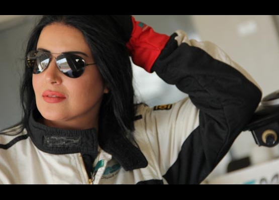 سمية الخشاب تخضع لجراحة سرية لإنقاص الوزن