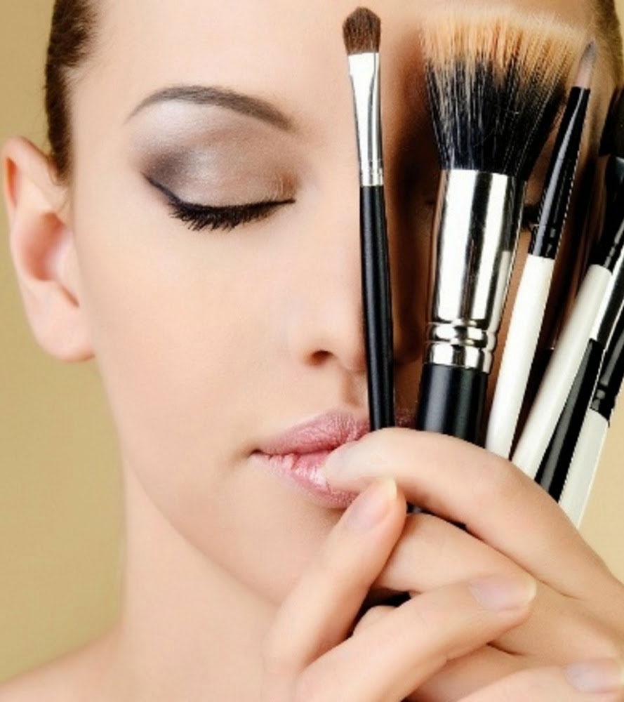 أفضل الطرق لتحضير بشرتك للماكياج