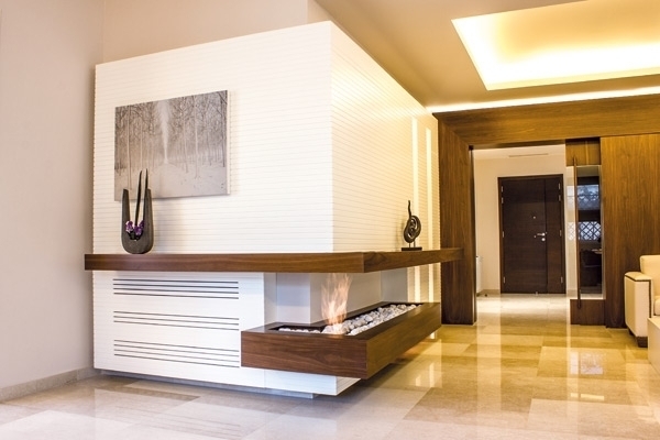 فن حديث في قالب بسيط