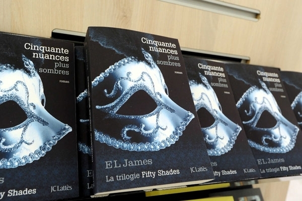 إي. ال. جايمس وثلاثية Fifty Shades