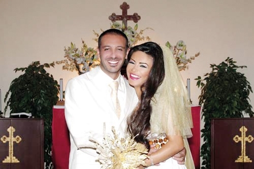 دوللي شاهين