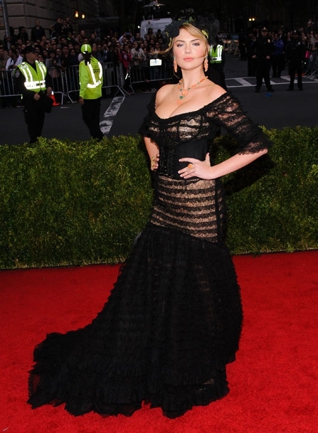 Kate Upton in Dolce & Gabbana