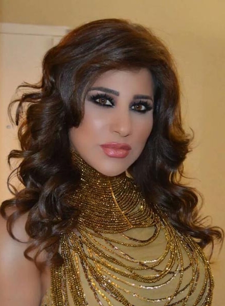 نجوى في الكواليس