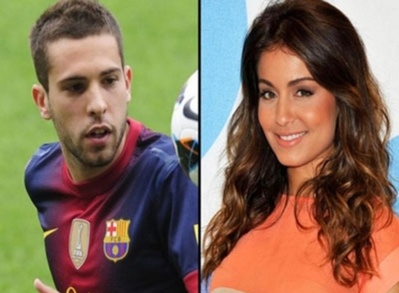 من هي التونسية-الليبية التي خطفت قلب لاعب برشلونة؟