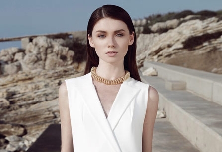 المرفأ THE PORT