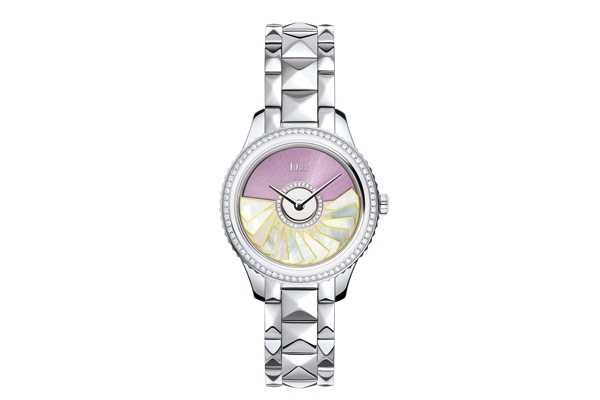 مجموعة ساعات Dior VIII Montaigne روح الأسلوب الباريسي الأصيل