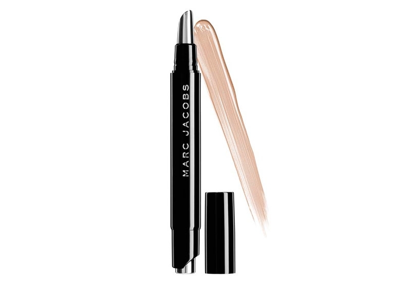 Marc Jacobs Remedy Concealer Pen <strong  dir='ltr'>4</strong> Late Show