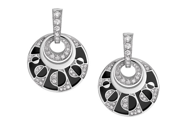 مجموعة مجوهرات Intarsio من BVLGARI فسيفساء متناغمة