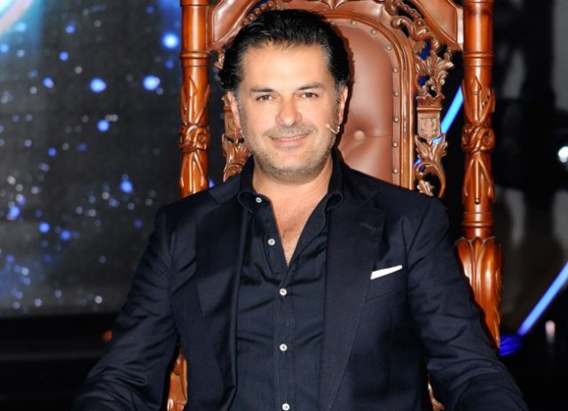 راغب علامة ورئيس الجمهورية اللبنانية يلتقيان في هذه الأثناء...