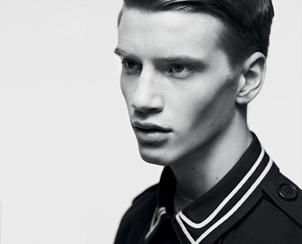 مجموعة Les Essentiels <strong>5</strong> من Dior Homme