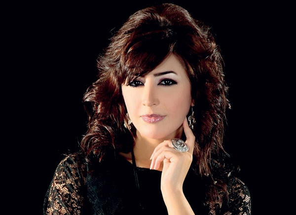 جنات تصور أغنيتين وتتعاون مع المخرجة اللبنانية رندلي قديح